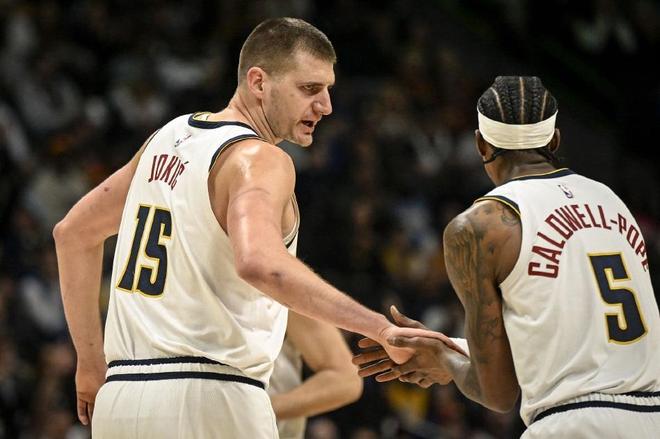 中场核心布 中场核心布