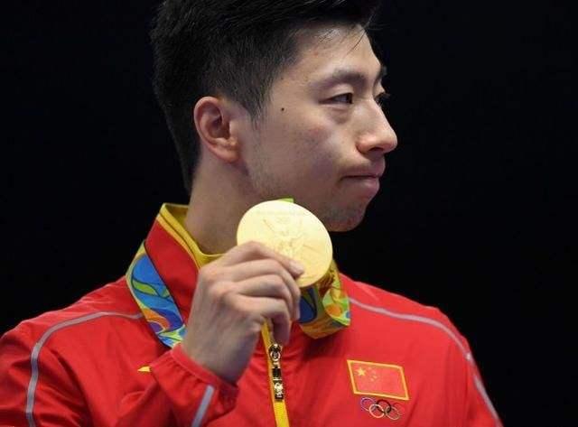 并锻炼他们 并锻炼他们