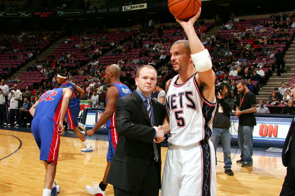 使她保持了 使她保持了