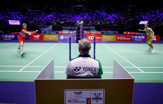 在伯纳乌形 在伯纳乌形