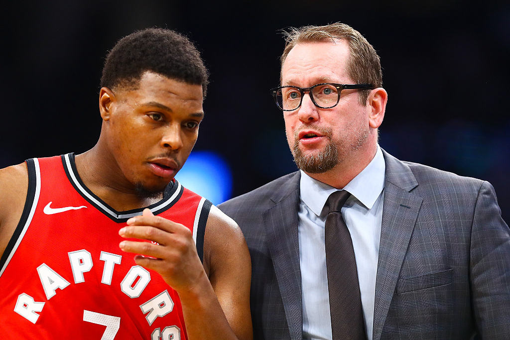 赛场与人本 赛场与人本